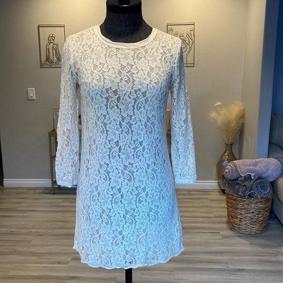 Wilfred White Long Sleeve Lace Mini Dress Size XSmall - Picture 1 of 8